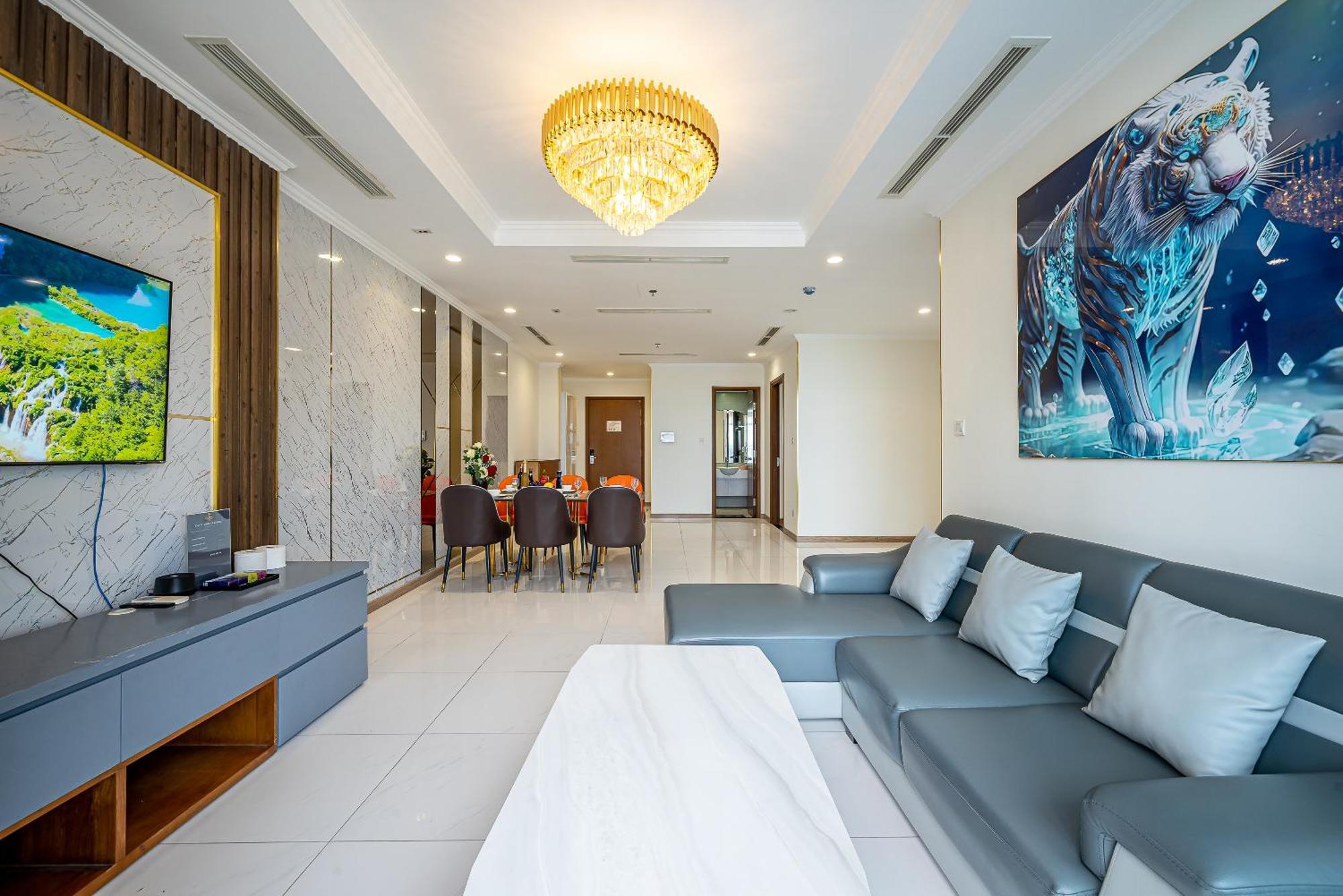 Vinhomes Luxury Art Condotel Ho Chi Minh City Exterior photo